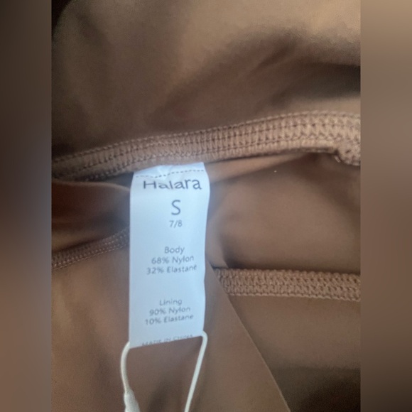 HALARA SoCinched High Waist Butt Lift Tummy Control Pocket UltraSculpt™ Leggings - Picture 5 of 5